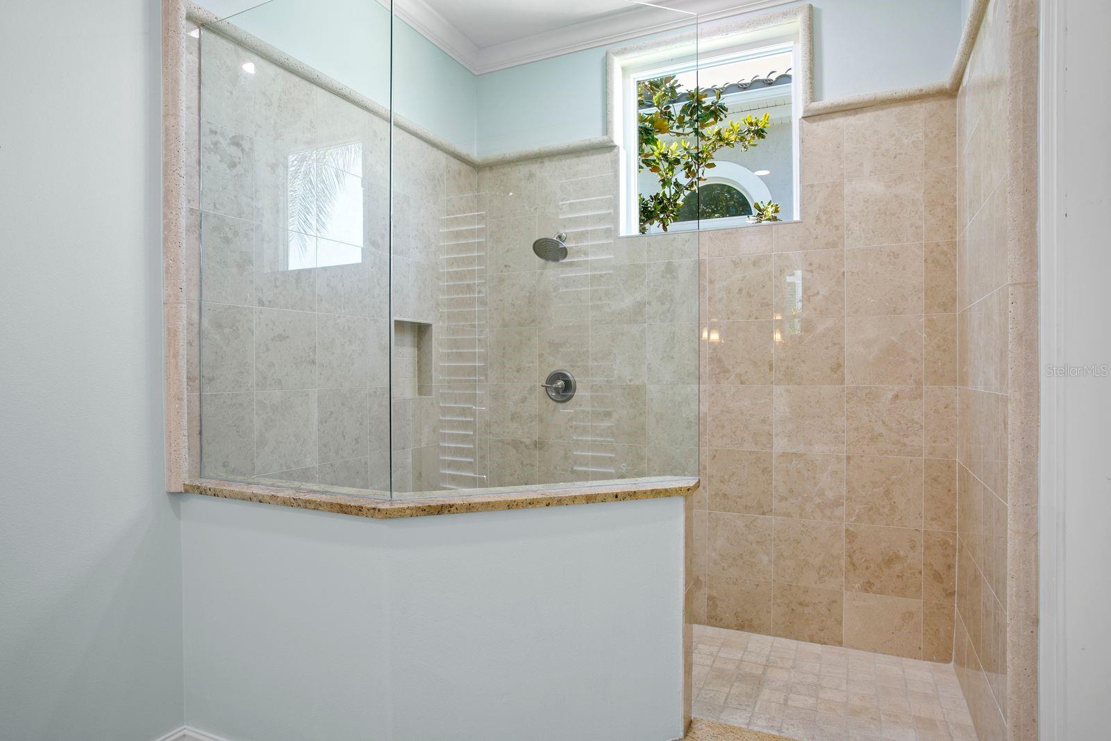 611 1ST AVE S, TIERRA VERDE, FL, 33715