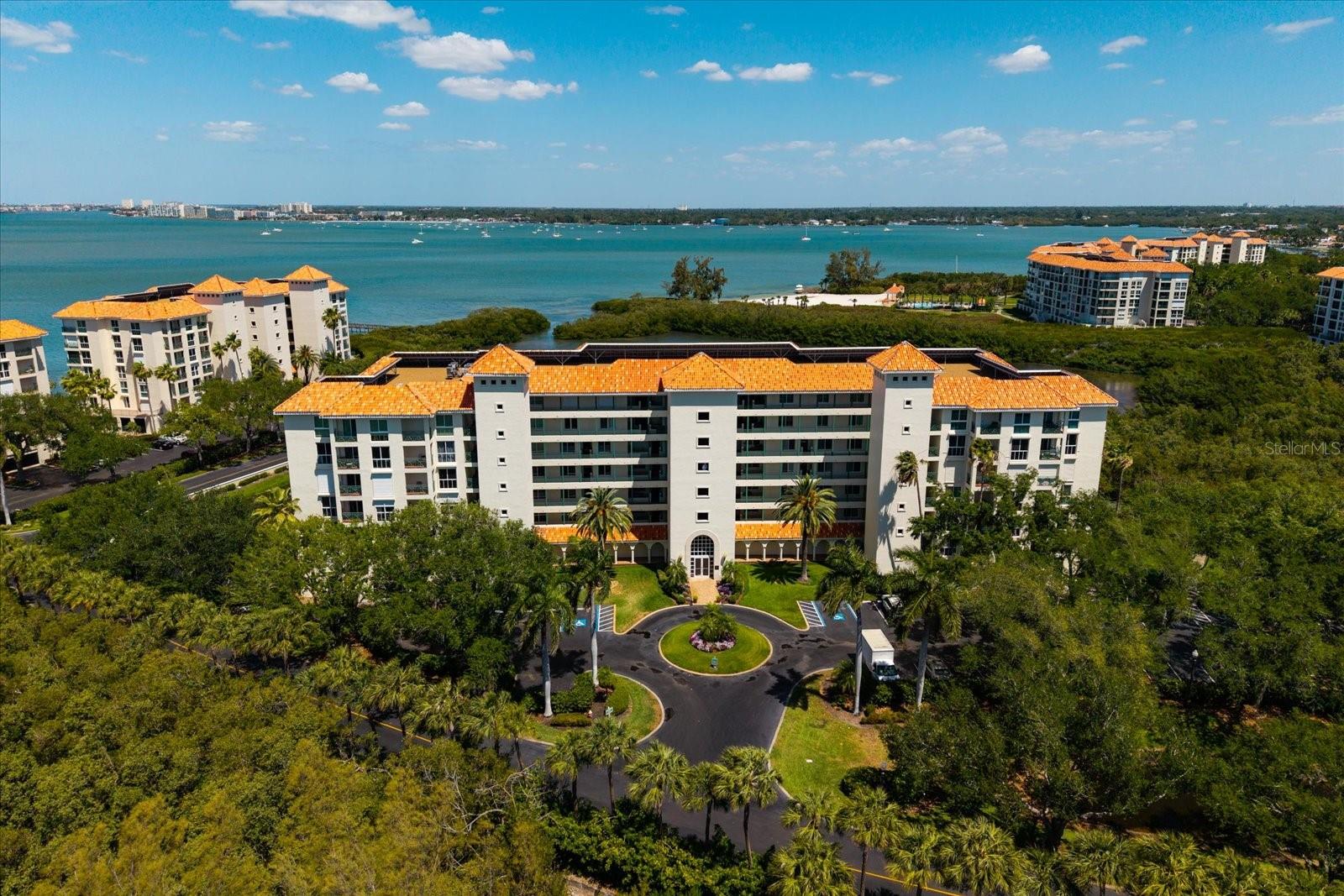 4801 OSPREY DR S #207, ST PETERSBURG, FL, 33711
