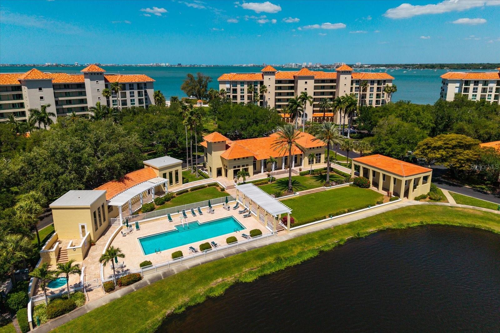 4801 OSPREY DR S #207, ST PETERSBURG, FL, 33711