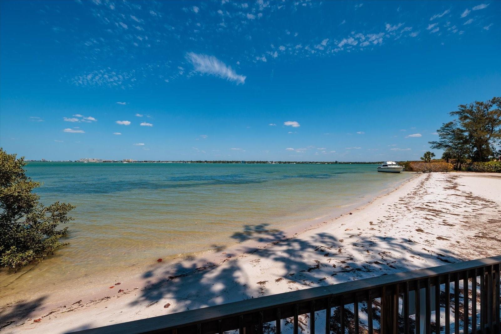 4801 OSPREY DR S #207, ST PETERSBURG, FL, 33711