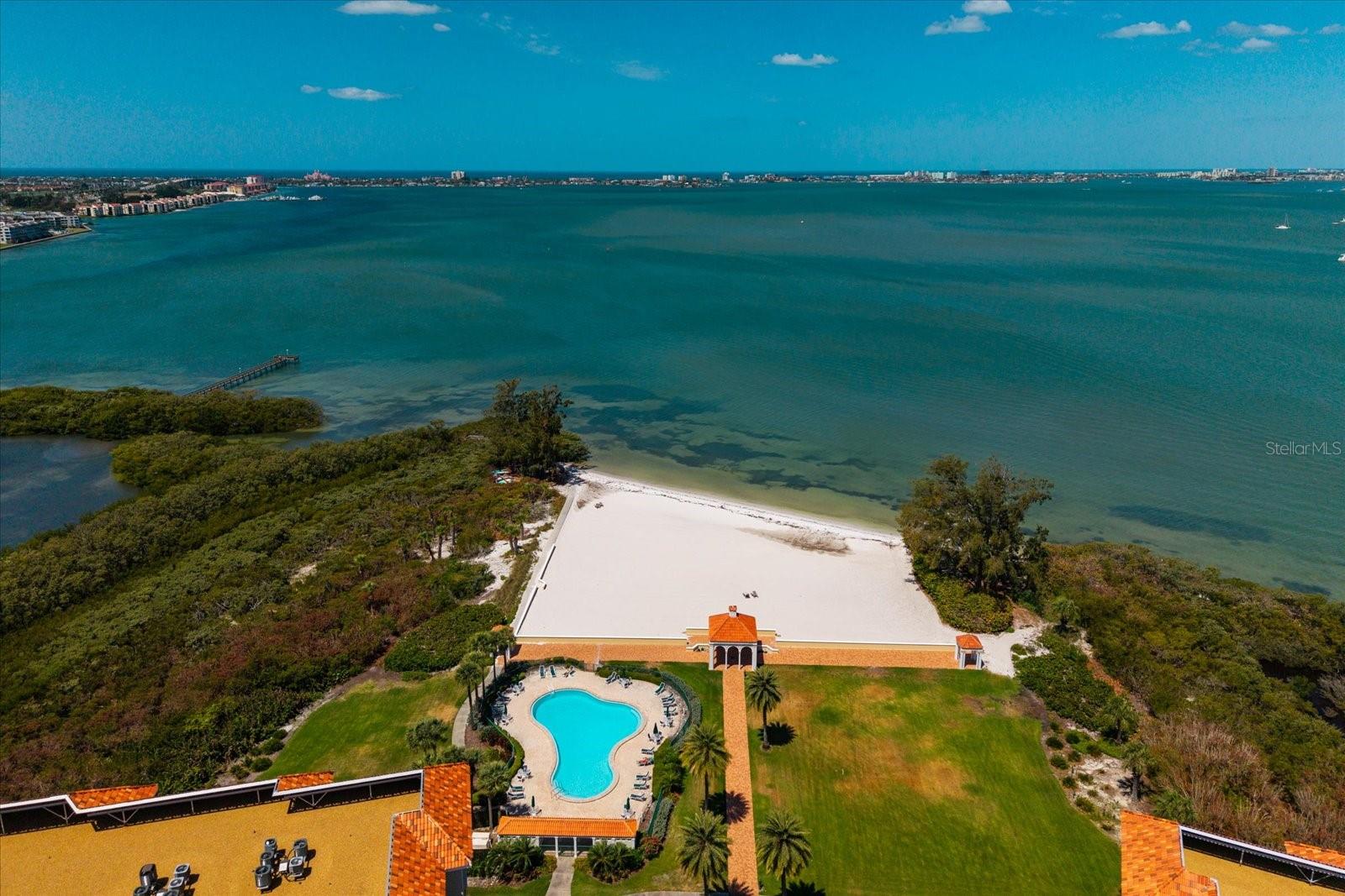 4801 OSPREY DR S #207, ST PETERSBURG, FL, 33711