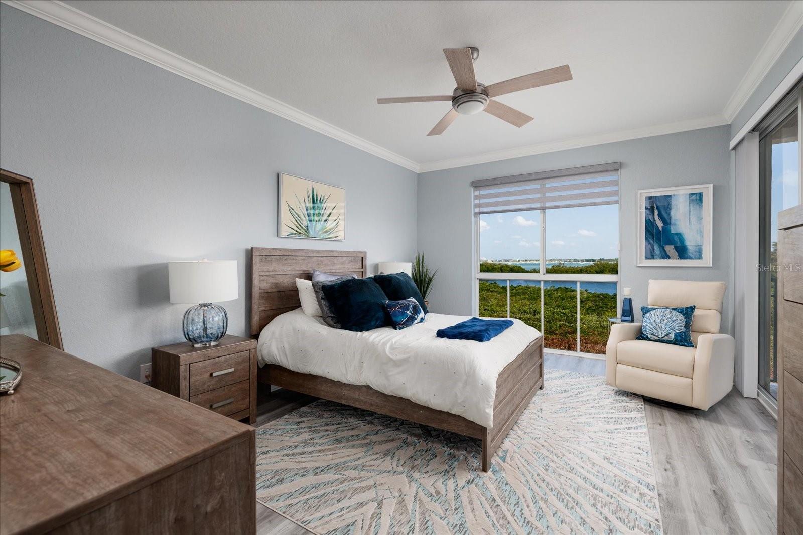 4801 OSPREY DR S #207, ST PETERSBURG, FL, 33711
