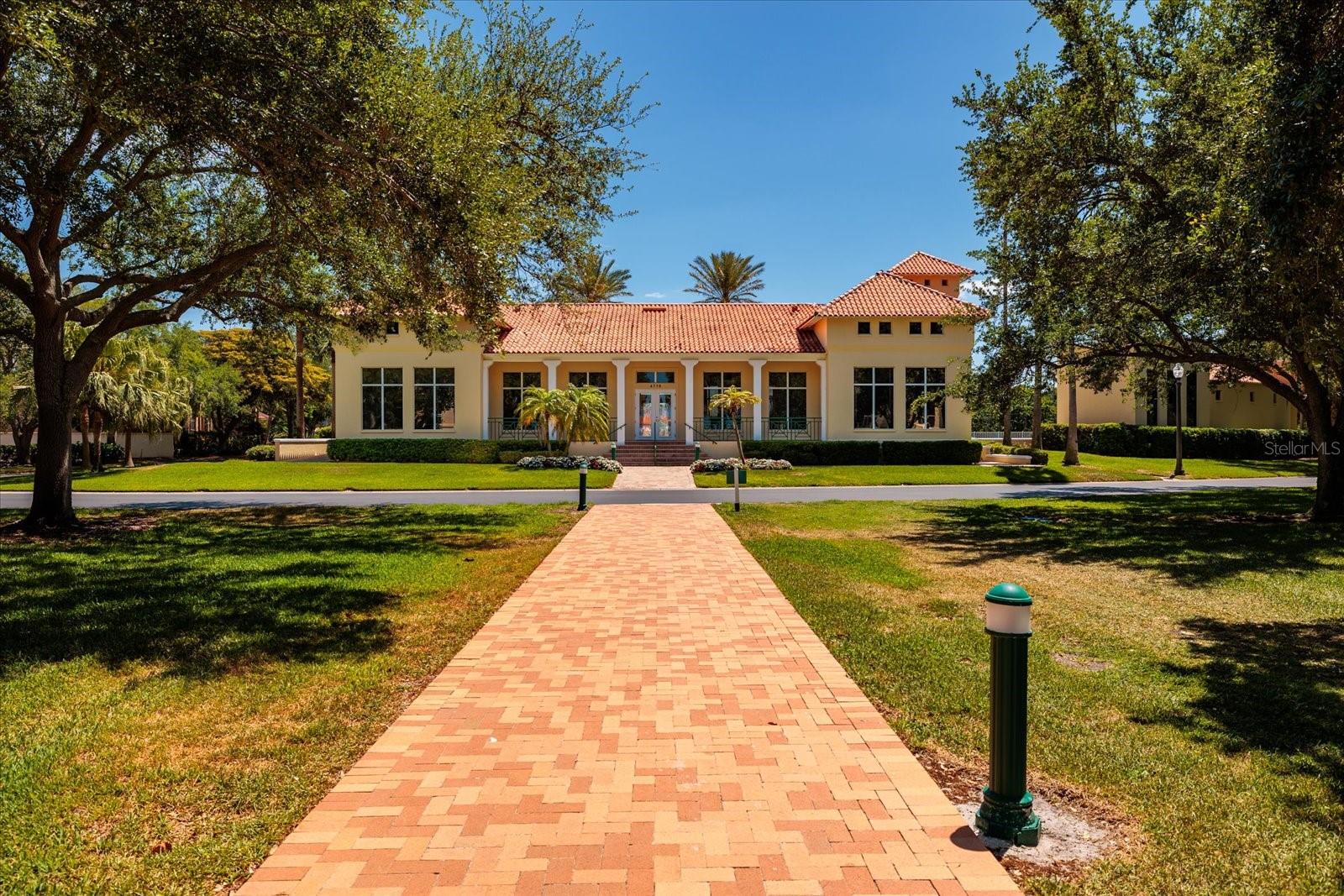 4801 OSPREY DR S #207, ST PETERSBURG, FL, 33711