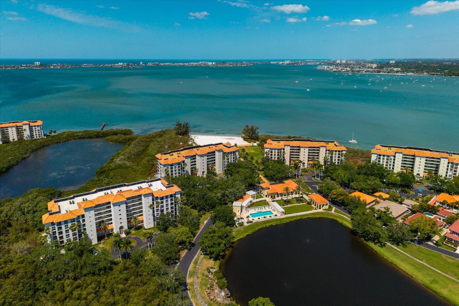 4801 OSPREY DR S #207, ST PETERSBURG, FL, 33711