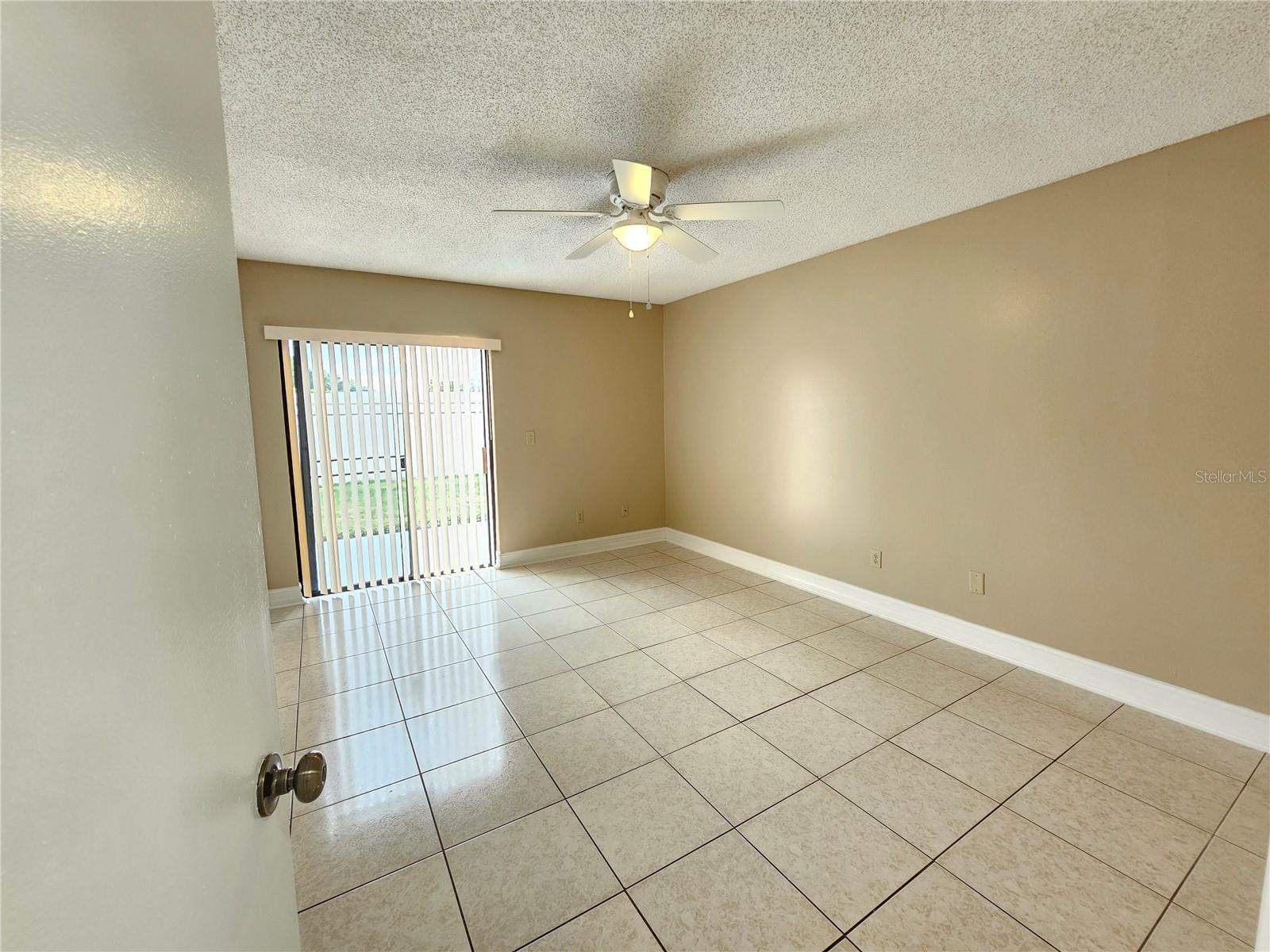 1024 WHALEBONE BAY DR, KISSIMMEE, FL, 34741