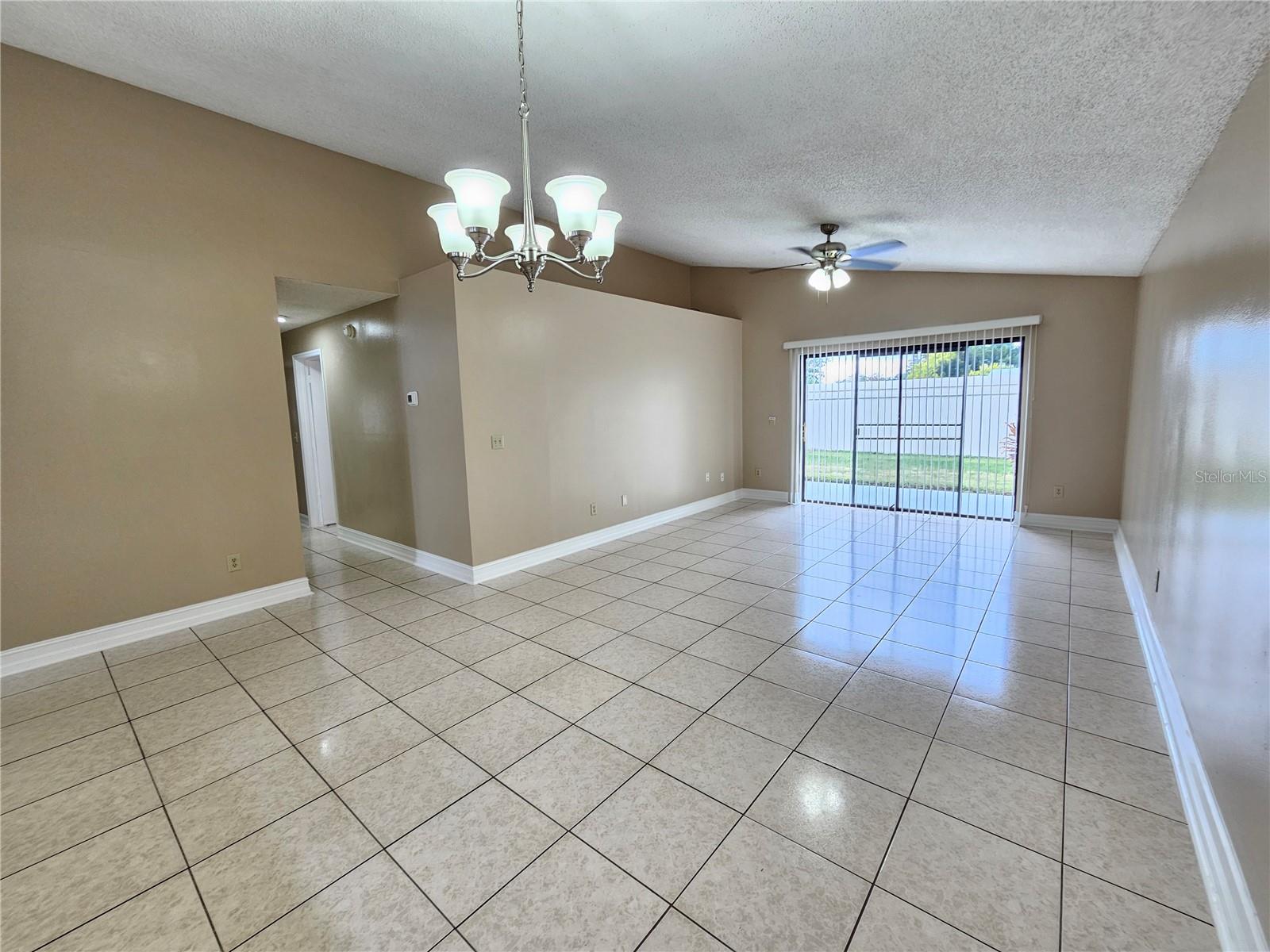 1024 WHALEBONE BAY DR, KISSIMMEE, FL, 34741