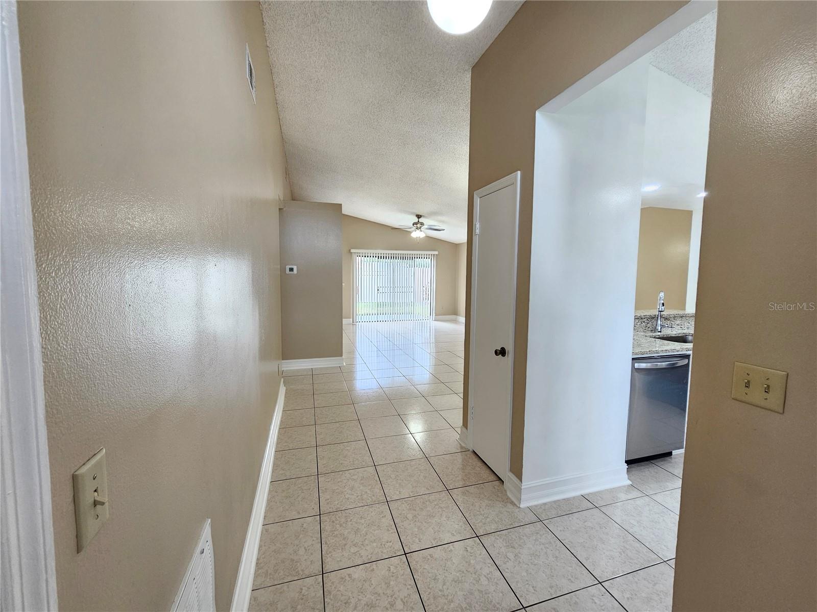 1024 WHALEBONE BAY DR, KISSIMMEE, FL, 34741