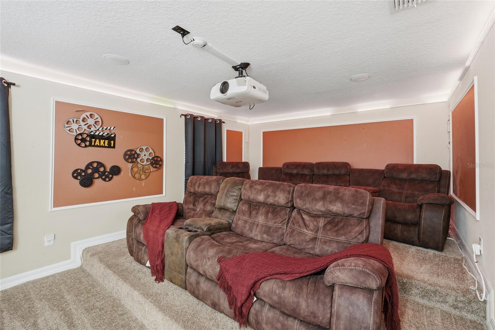 1414 THUNDERBIRD RD, DAVENPORT, FL, 33896