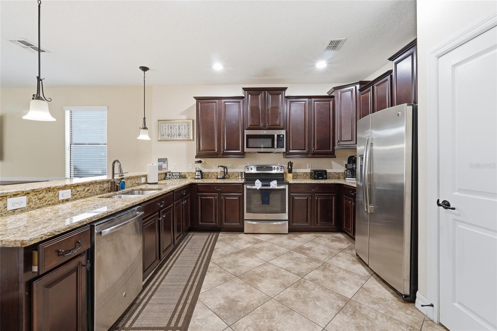 1414 THUNDERBIRD RD, DAVENPORT, FL, 33896