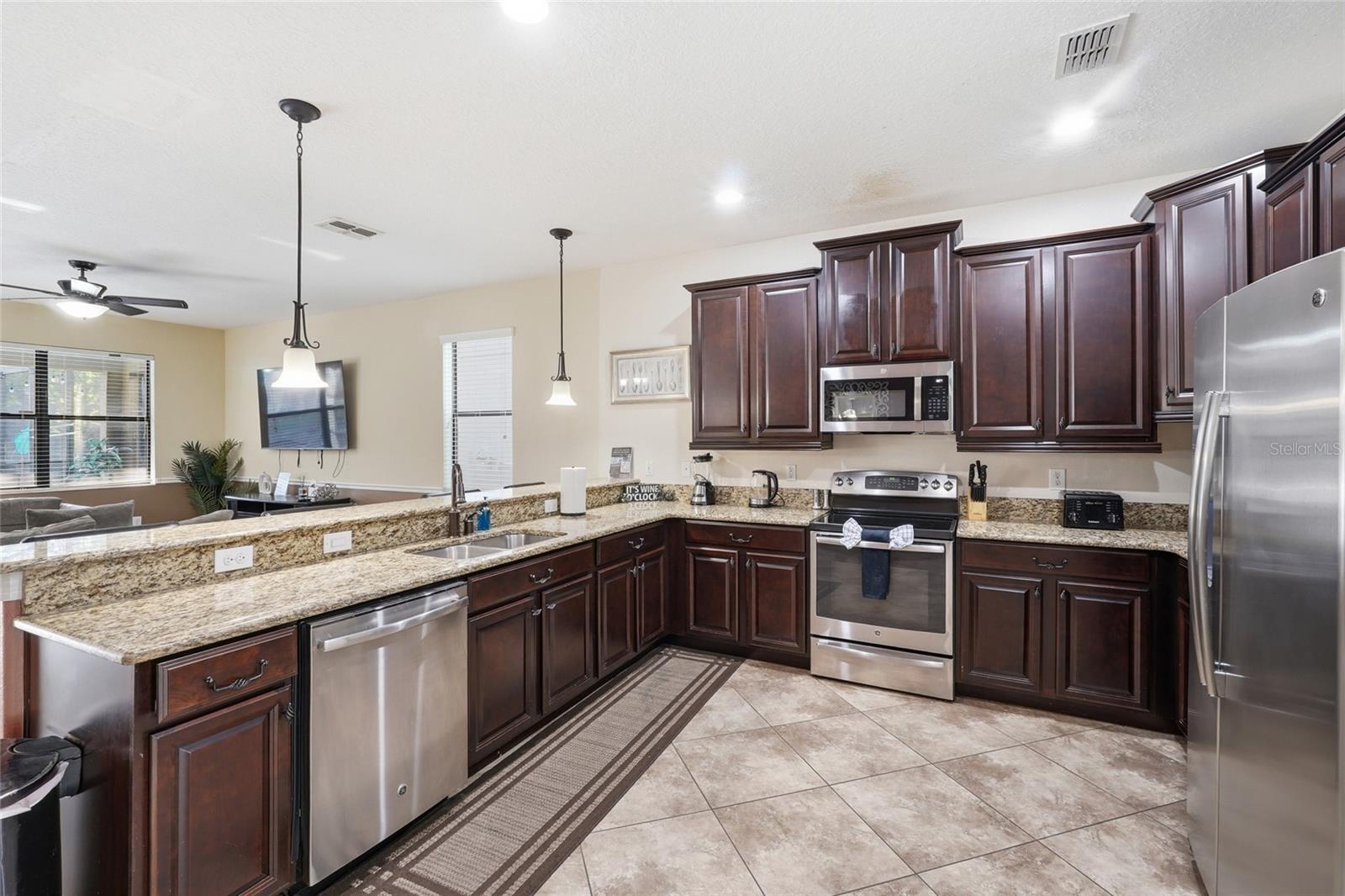 1414 THUNDERBIRD RD, DAVENPORT, FL, 33896