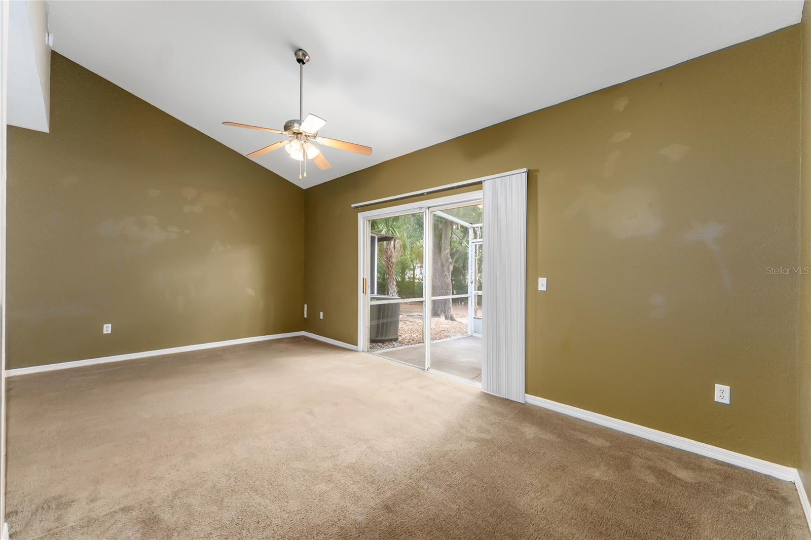 4700 SW ARCHER RD #13, GAINESVILLE, FL, 32608
