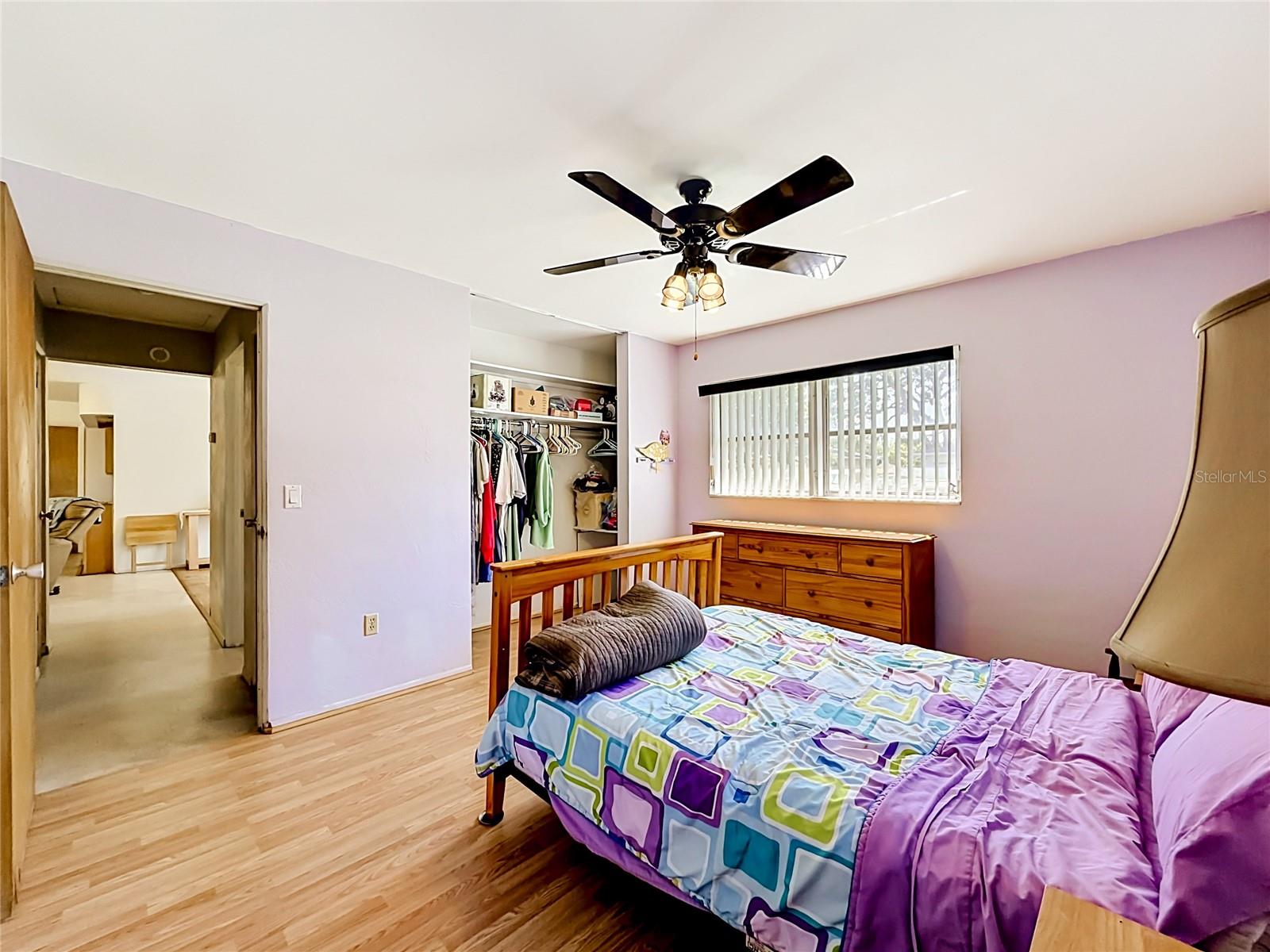 211 NW MONROE CIR N, ST PETERSBURG, FL, 33702