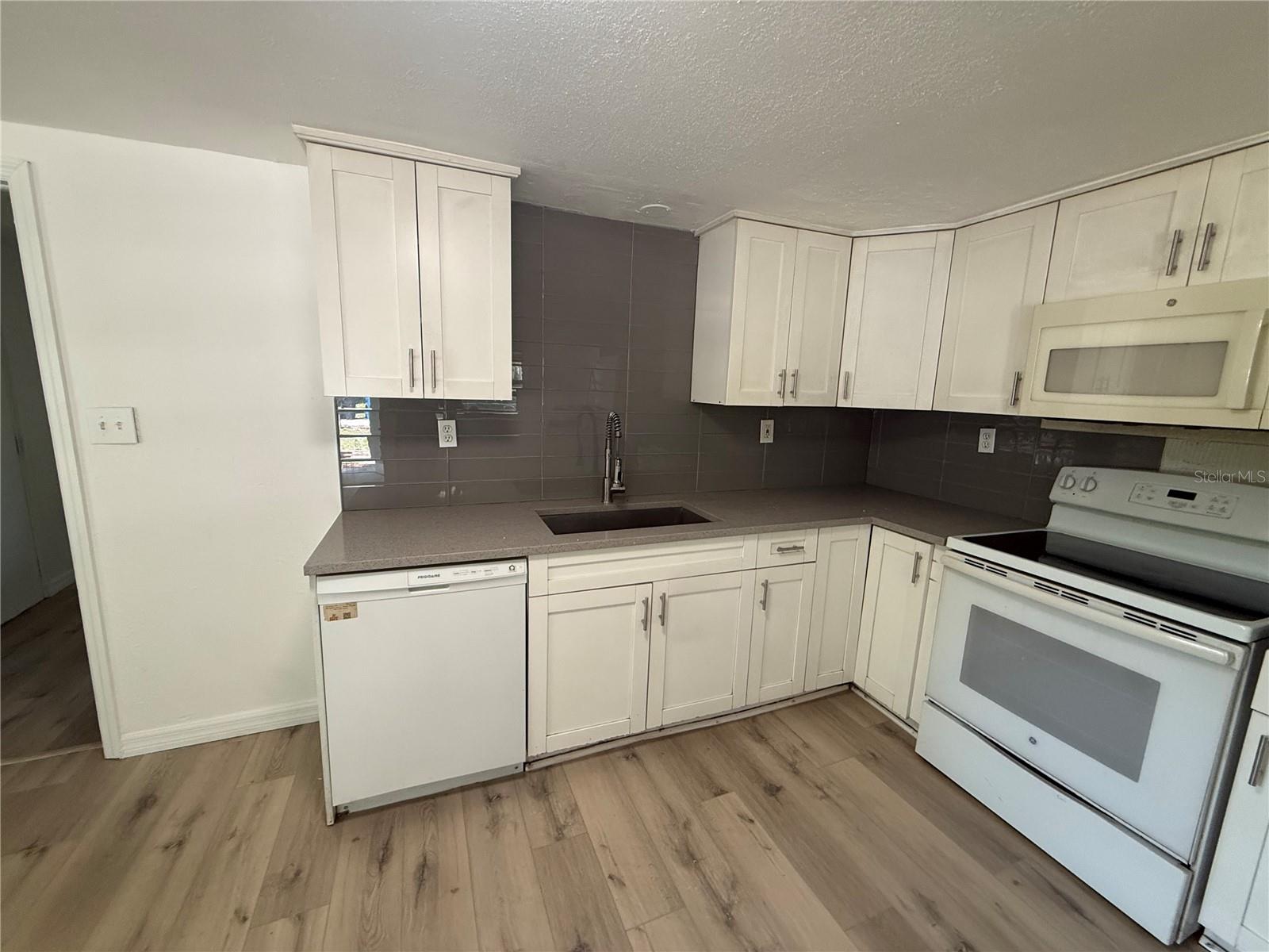 3424 MAZE LN, BRANDON, FL, 33511