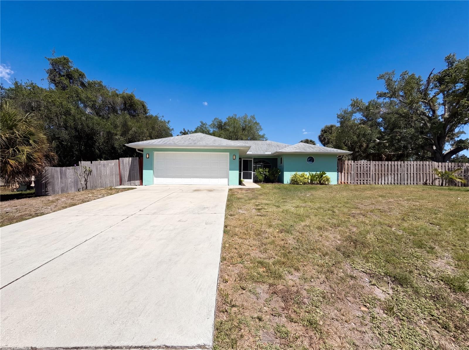 212 WASHINGTON AVE, OSPREY, FL, 34229