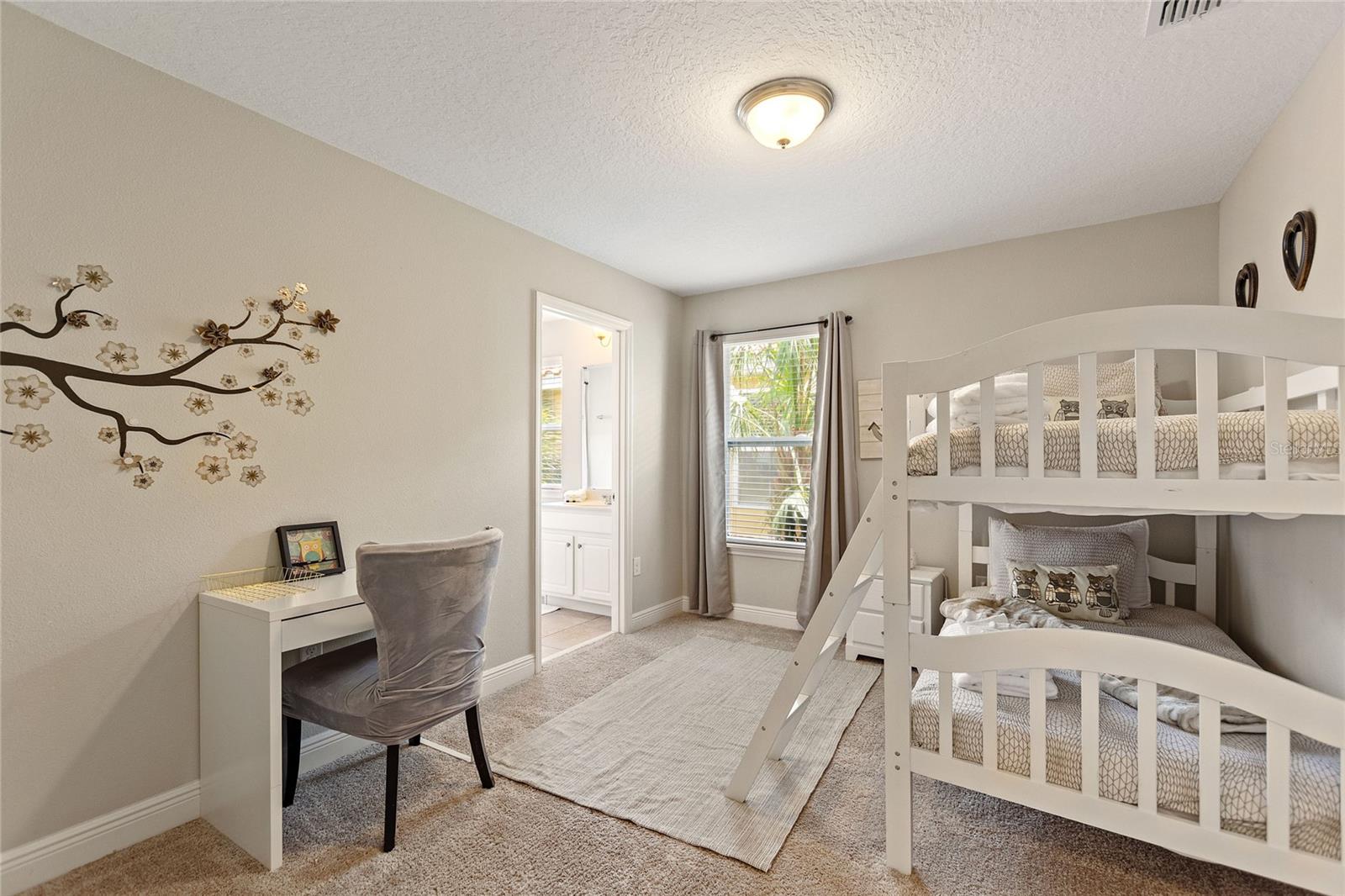 5368 OAKBOURNE AVE, DAVENPORT, FL, 33837