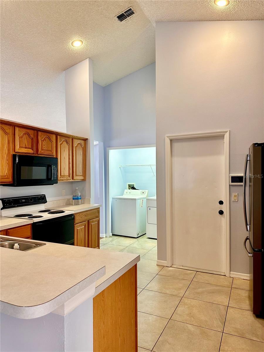 8214 WOODSWORTH DR, ORLANDO, FL, 32817