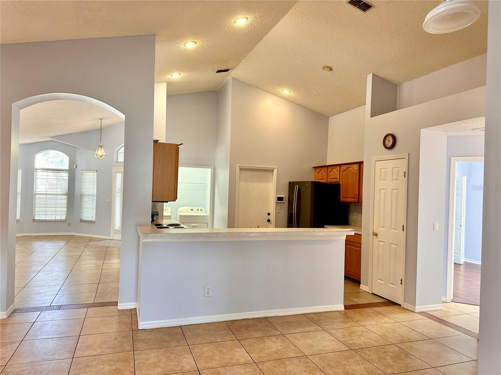8214 WOODSWORTH DR, ORLANDO, FL, 32817