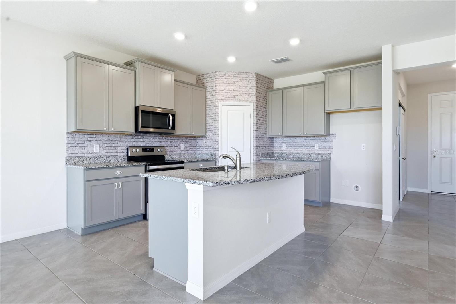 3813 LIVELY CORAL PL, BRADENTON, FL, 34208