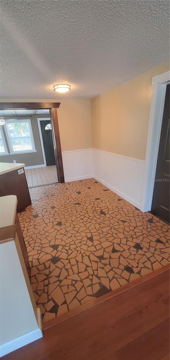 2848 E MARK DR, SARASOTA, FL, 34232