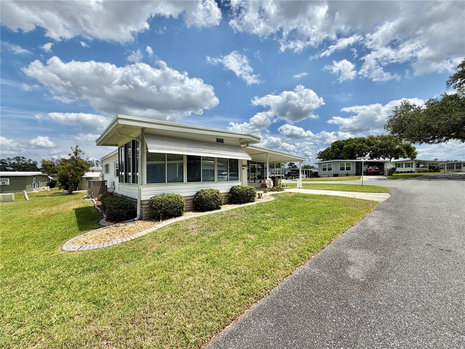 126 CHESTNUT ST, LEESBURG, FL, 34748