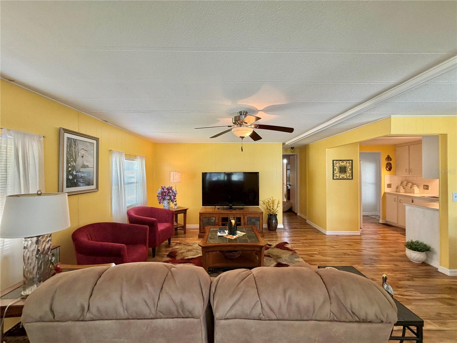 126 CHESTNUT ST, LEESBURG, FL, 34748