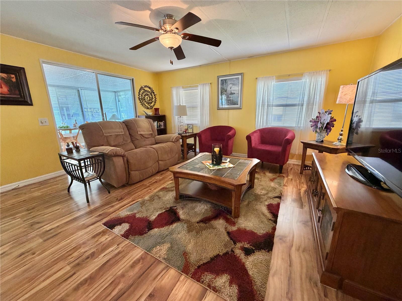 126 CHESTNUT ST, LEESBURG, FL, 34748