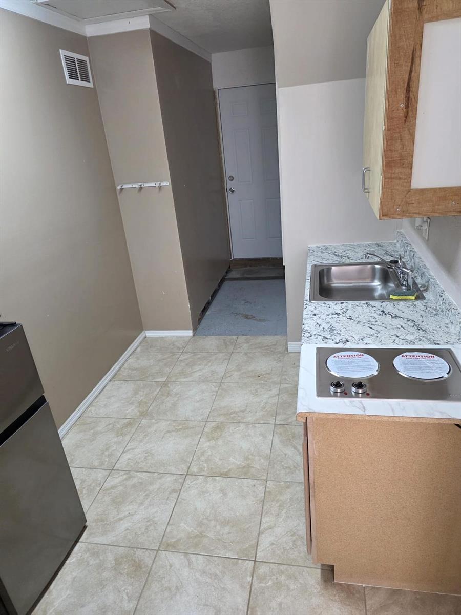 23737 LAKE AVE, SORRENTO, FL, 32776