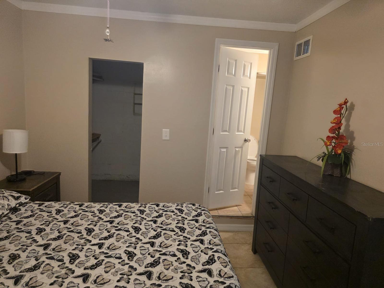 23737 LAKE AVE, SORRENTO, FL, 32776