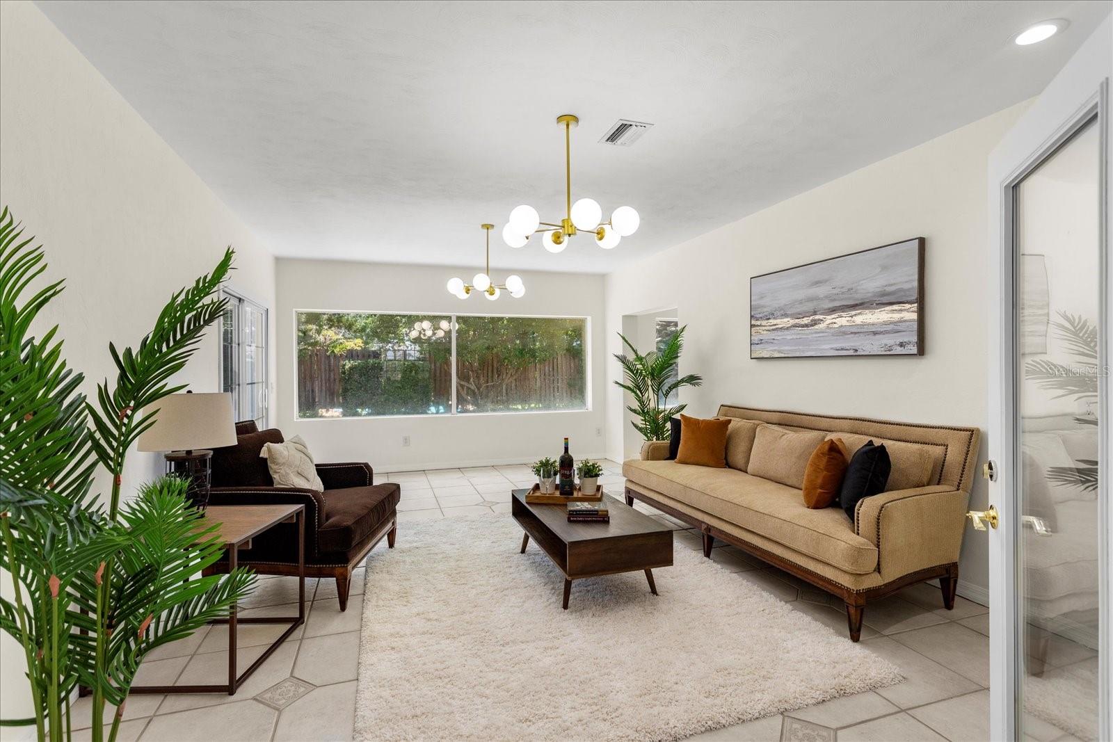 105 JOHN ANDERSON DR, ORMOND BEACH, FL, 32176