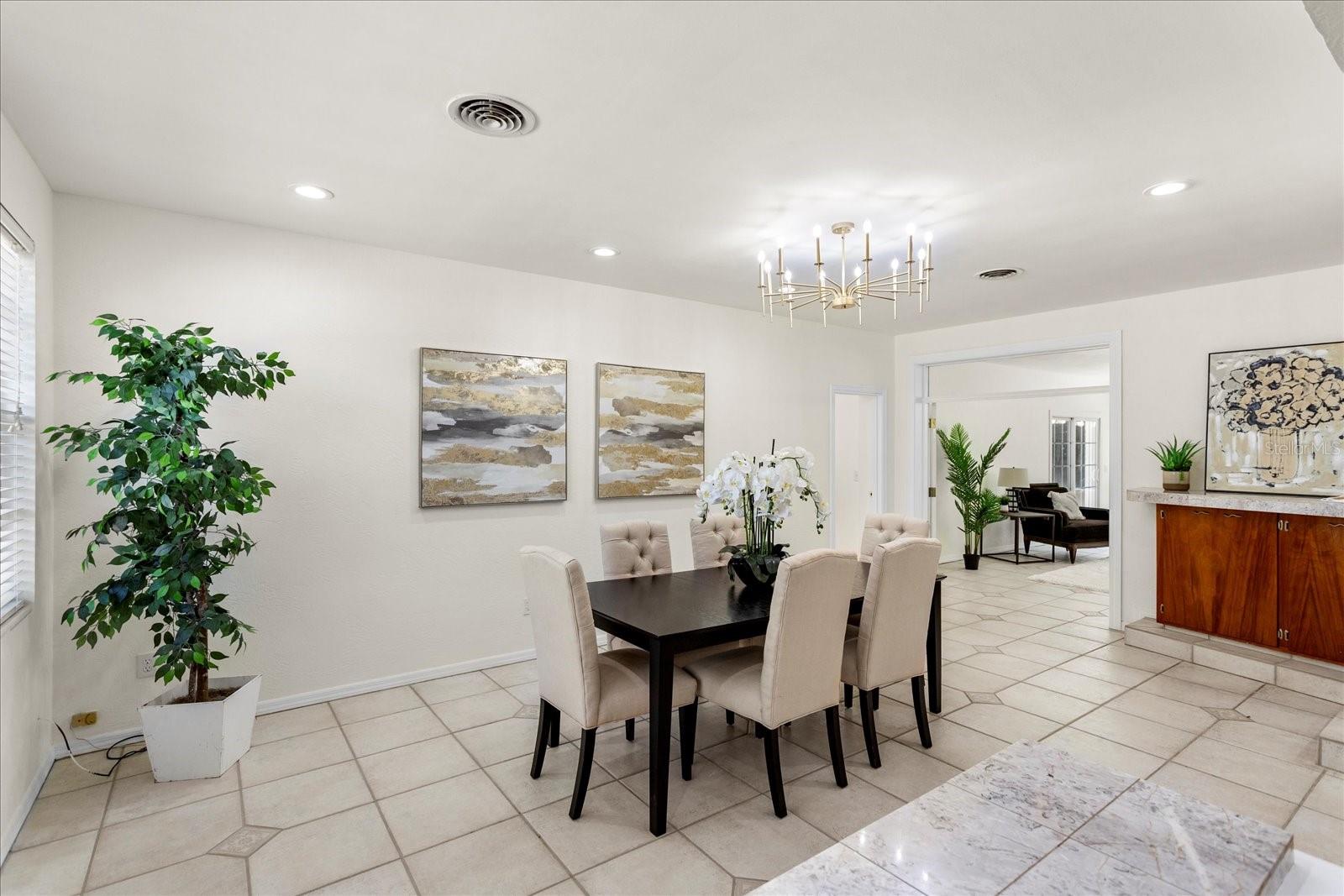 105 JOHN ANDERSON DR, ORMOND BEACH, FL, 32176