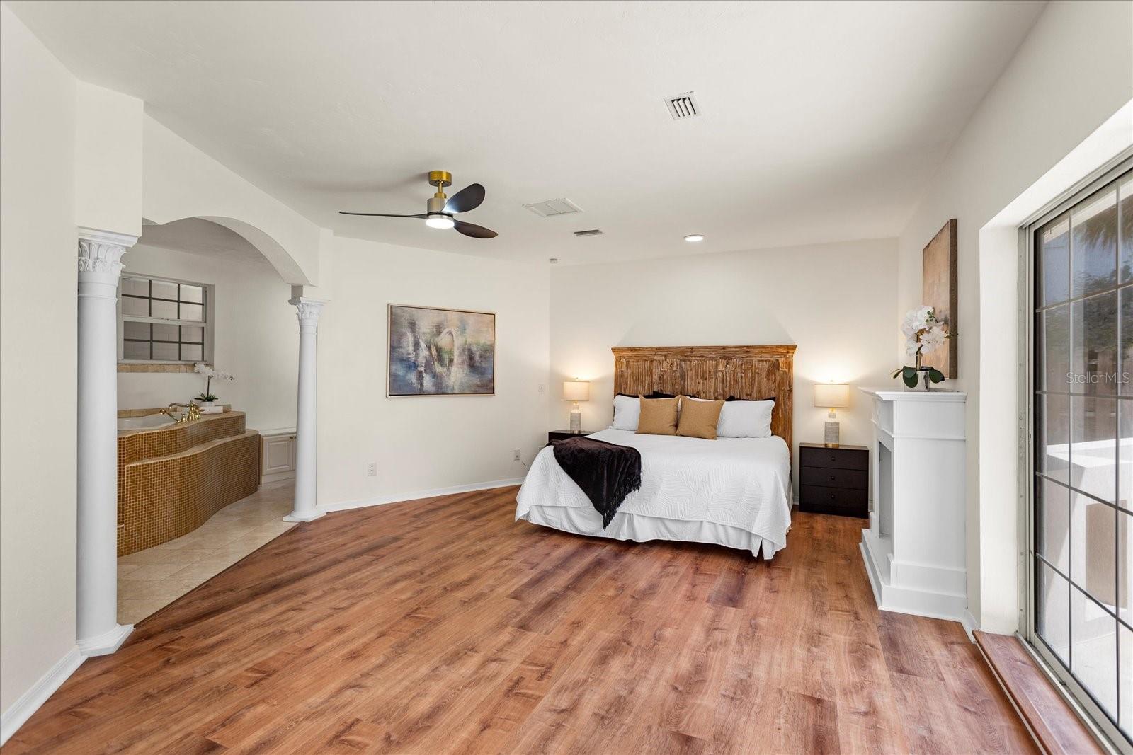 105 JOHN ANDERSON DR, ORMOND BEACH, FL, 32176