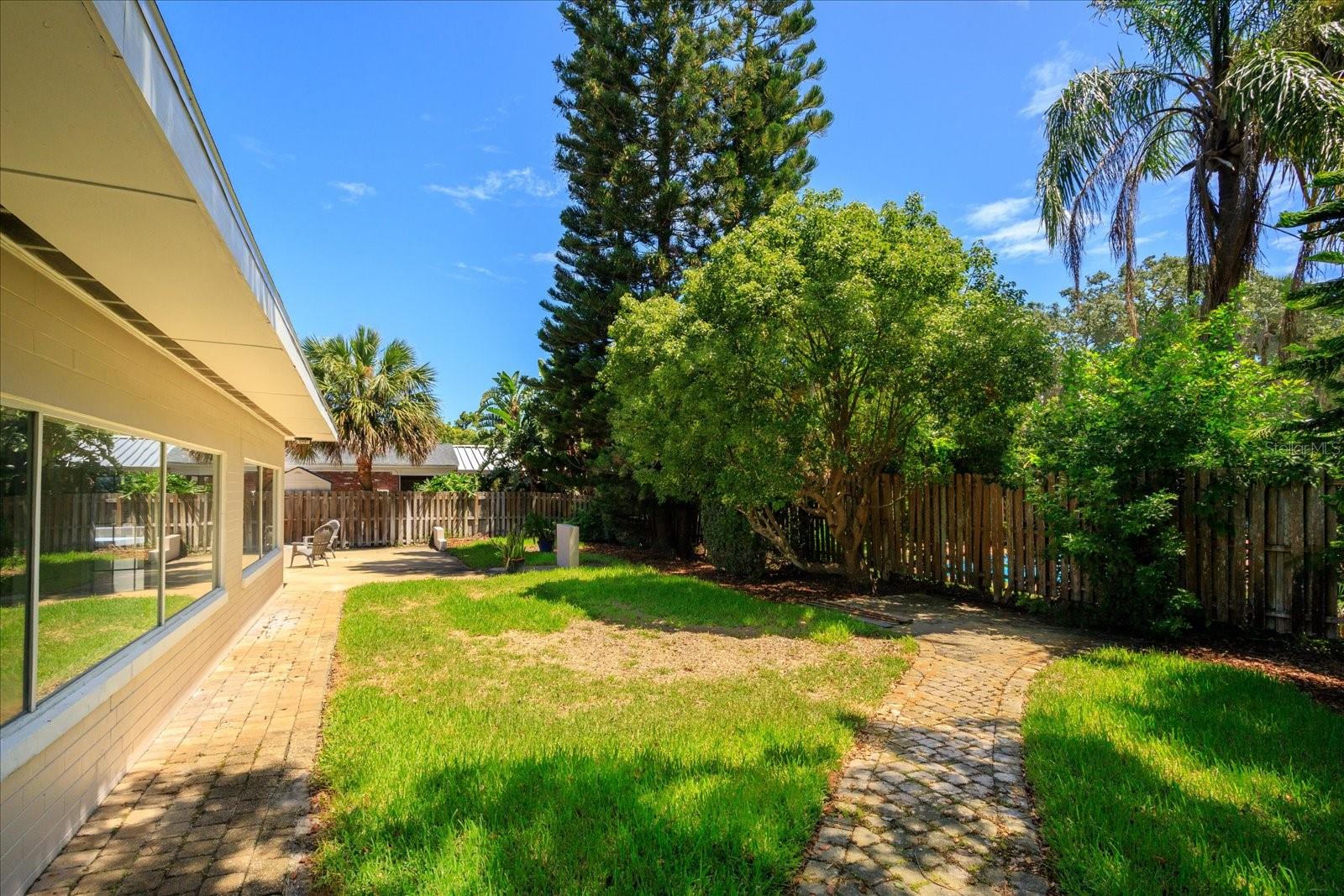 105 JOHN ANDERSON DR, ORMOND BEACH, FL, 32176