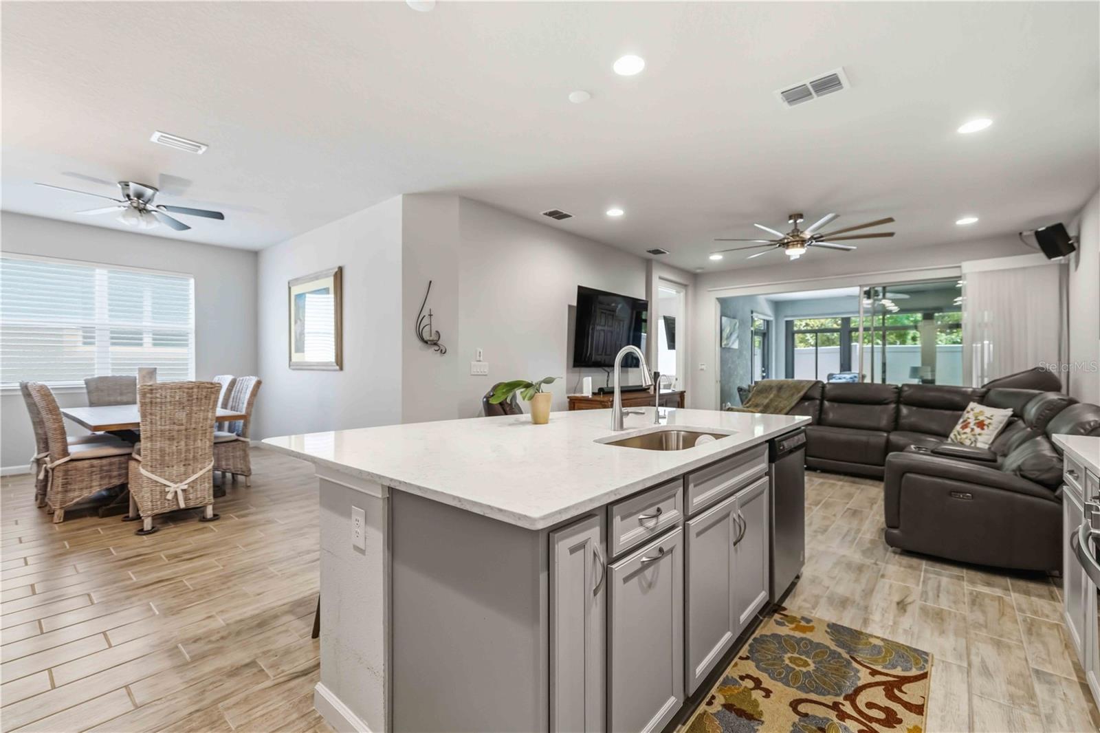 8788 RAIN SONG RD #384, SARASOTA, FL, 34238