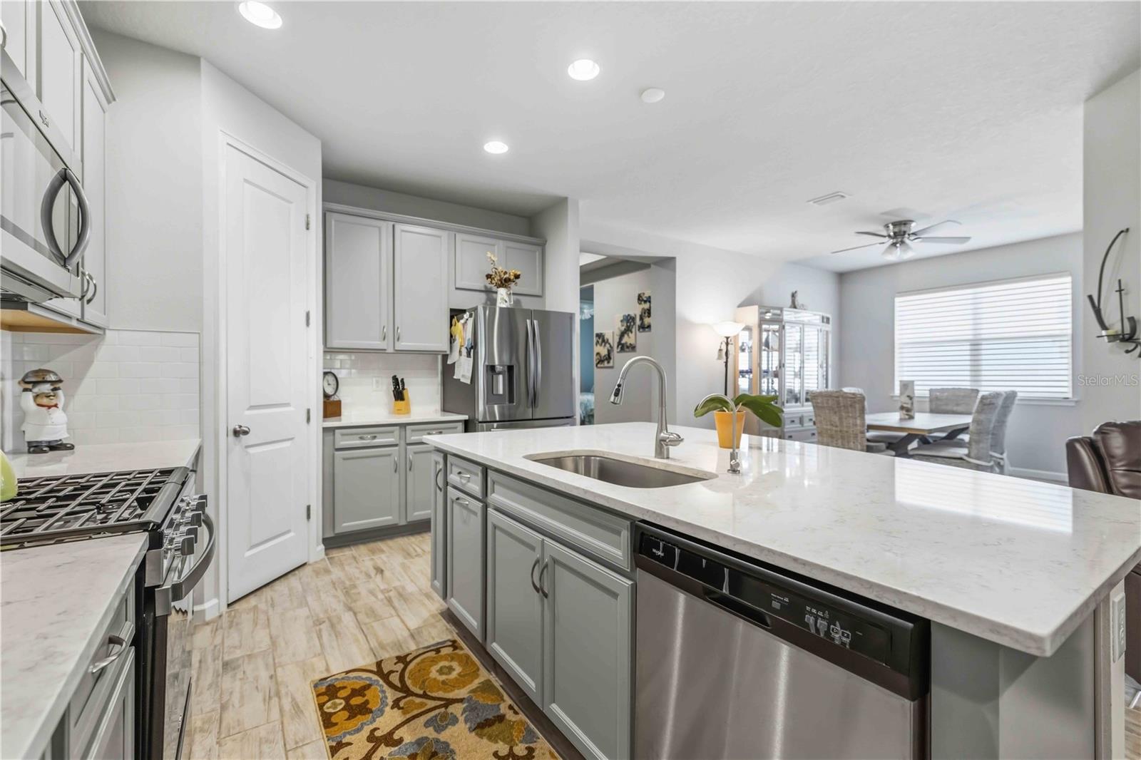 8788 RAIN SONG RD #384, SARASOTA, FL, 34238