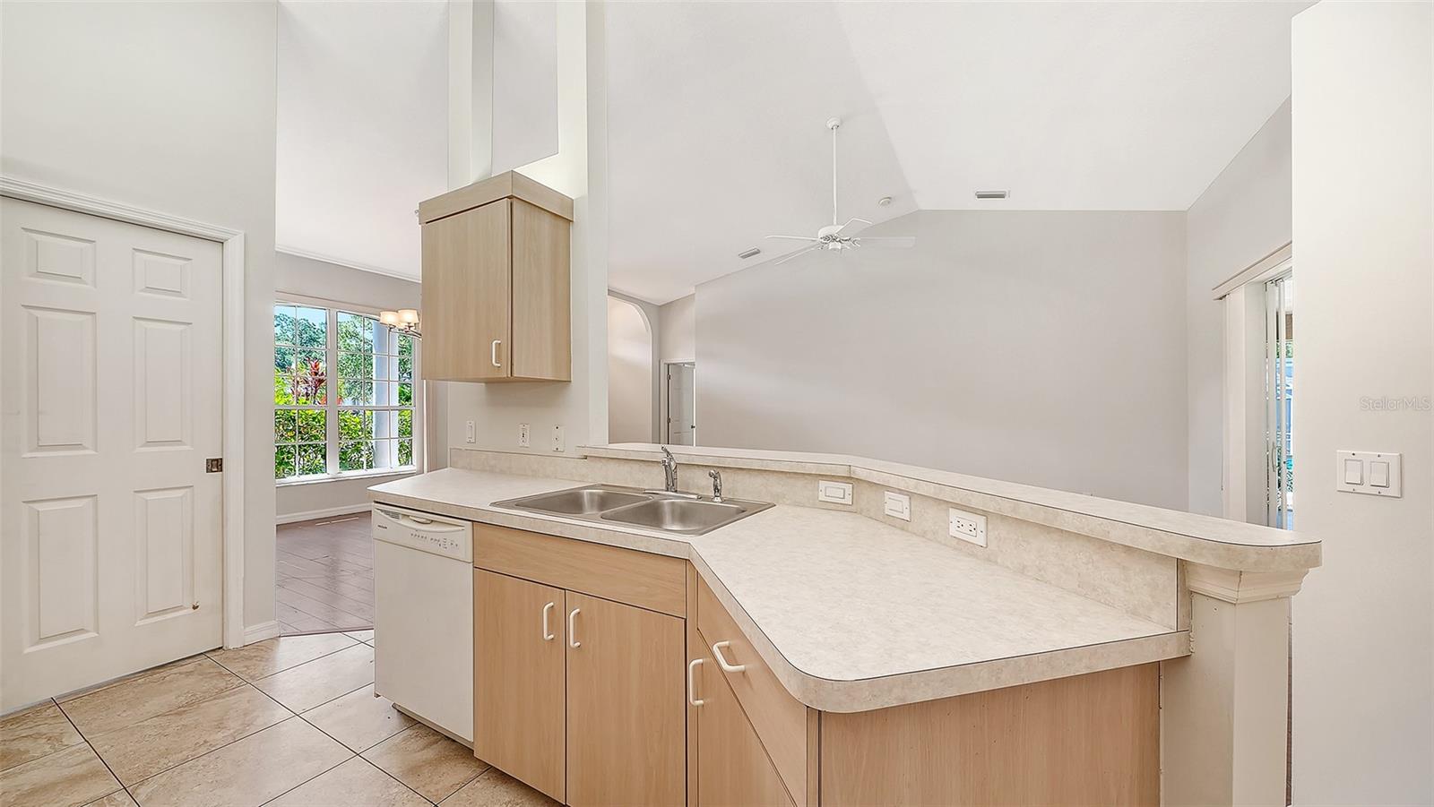 3521 BRANCH CREEK DR, SARASOTA, FL, 34235