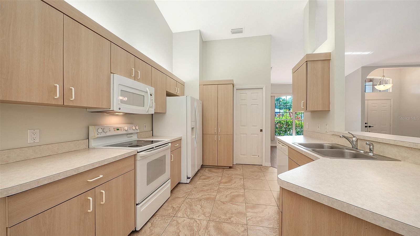 3521 BRANCH CREEK DR, SARASOTA, FL, 34235