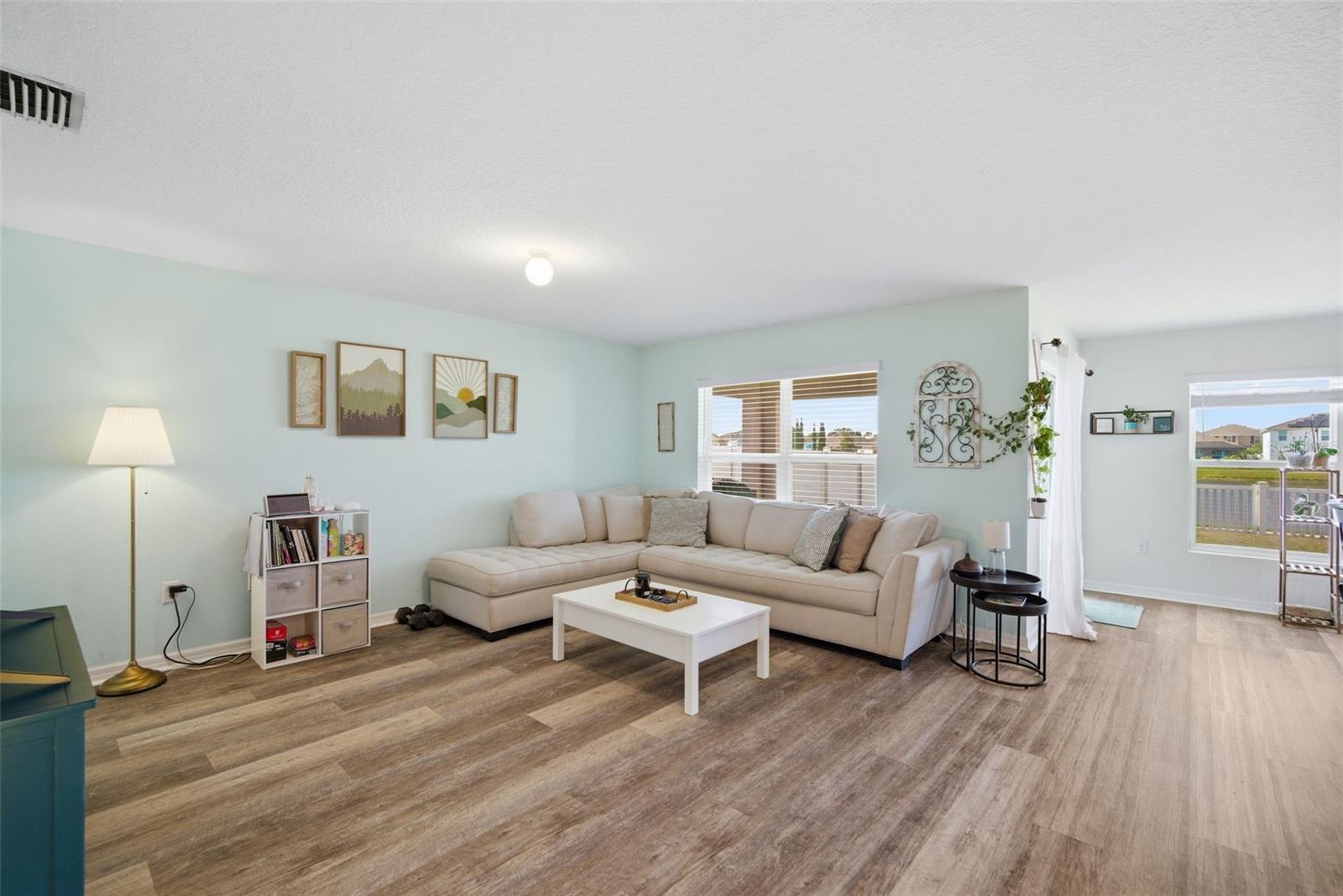 1103 COASTAL HAMMOCK AVE, RUSKIN, FL, 33570