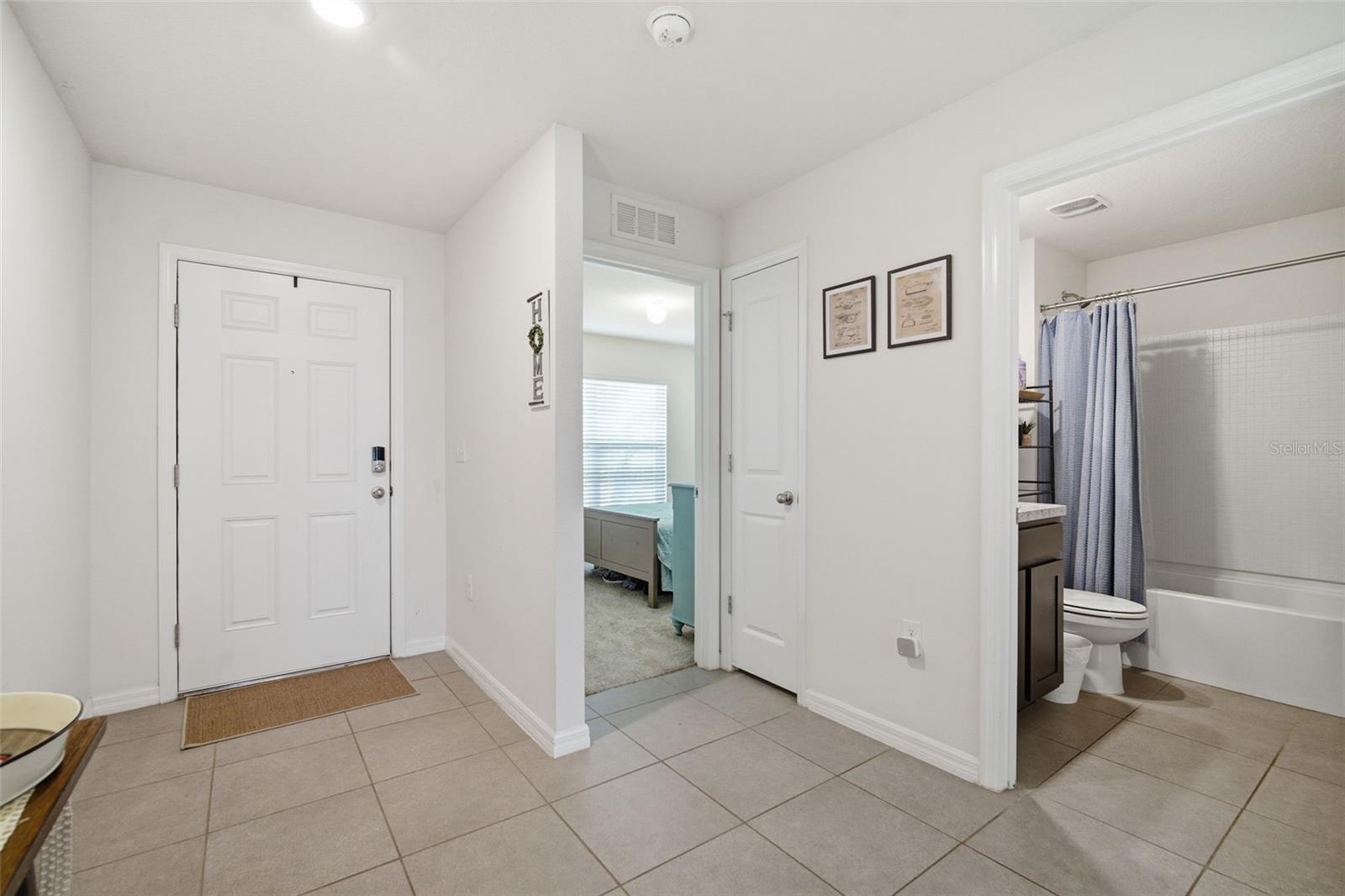 1103 COASTAL HAMMOCK AVE, RUSKIN, FL, 33570