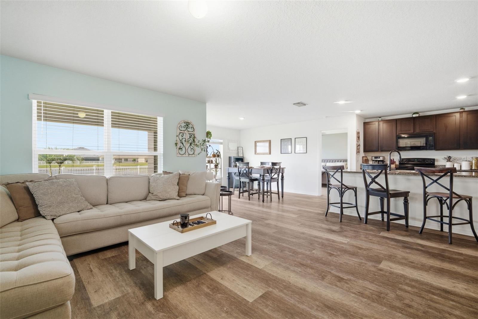 1103 COASTAL HAMMOCK AVE, RUSKIN, FL, 33570
