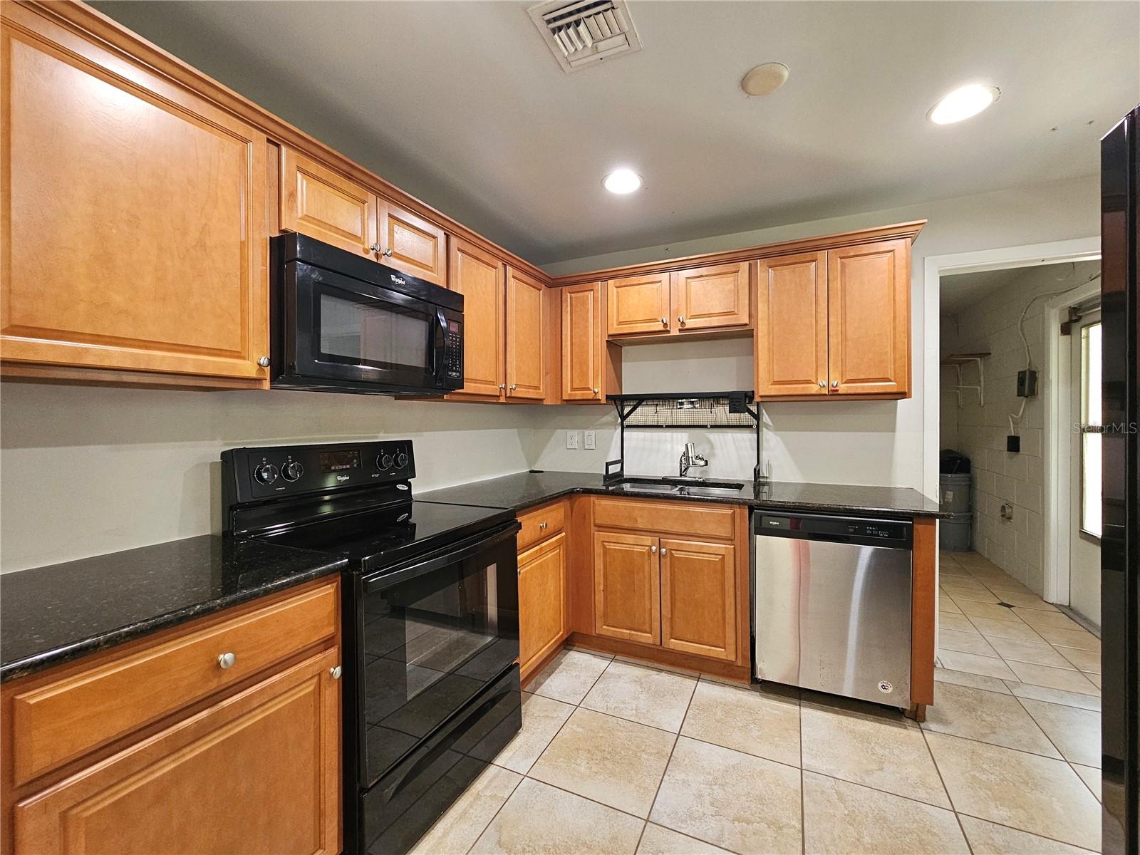 65 S DEVON AVE, WINTER SPRINGS, FL, 32708