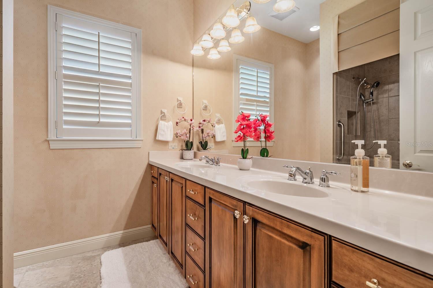 13327 CARNOUSTIE CIR, DADE CITY, FL, 33525