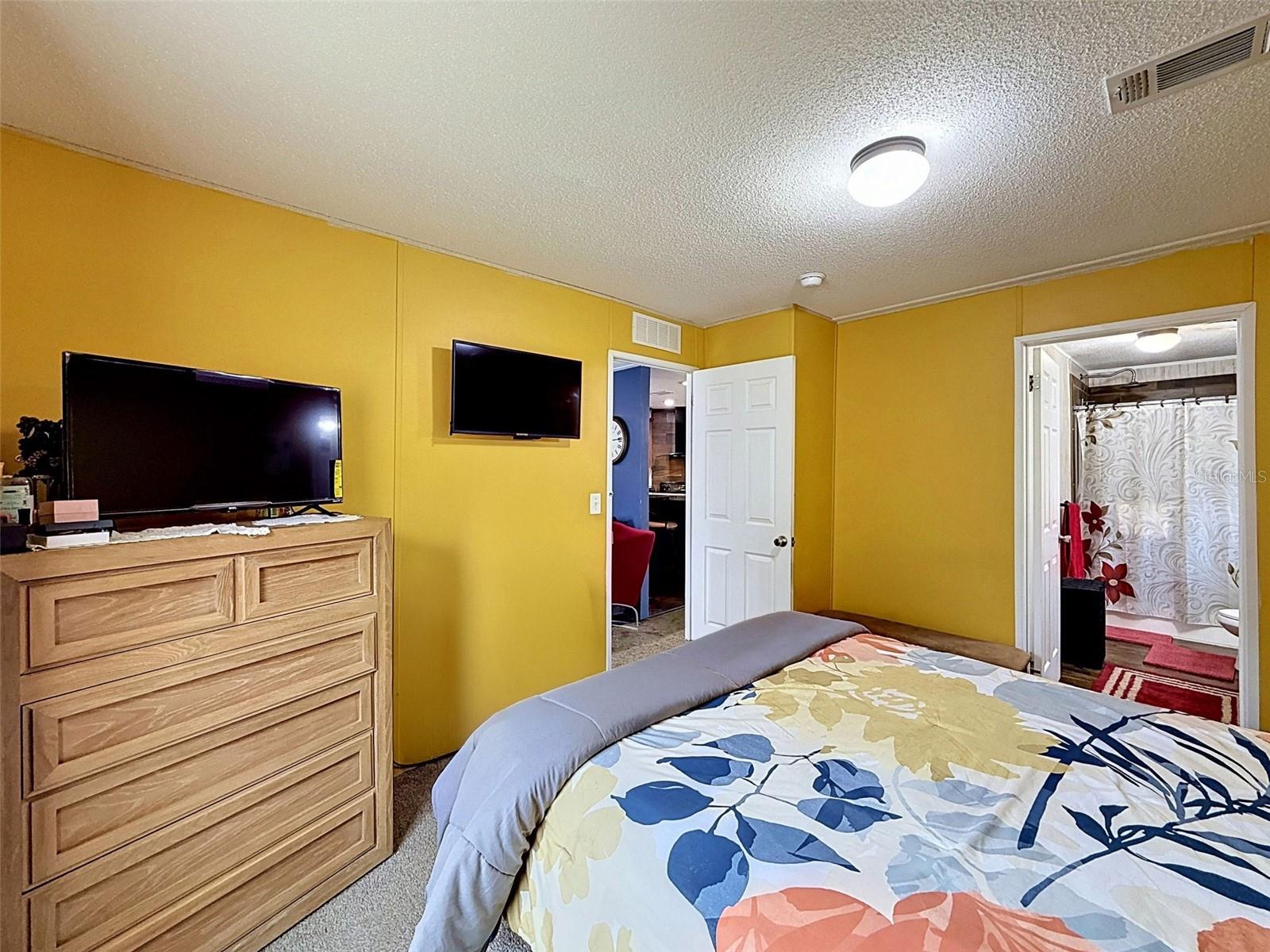 28402 SOARING HAWK LN, BROOKSVILLE, FL, 34602