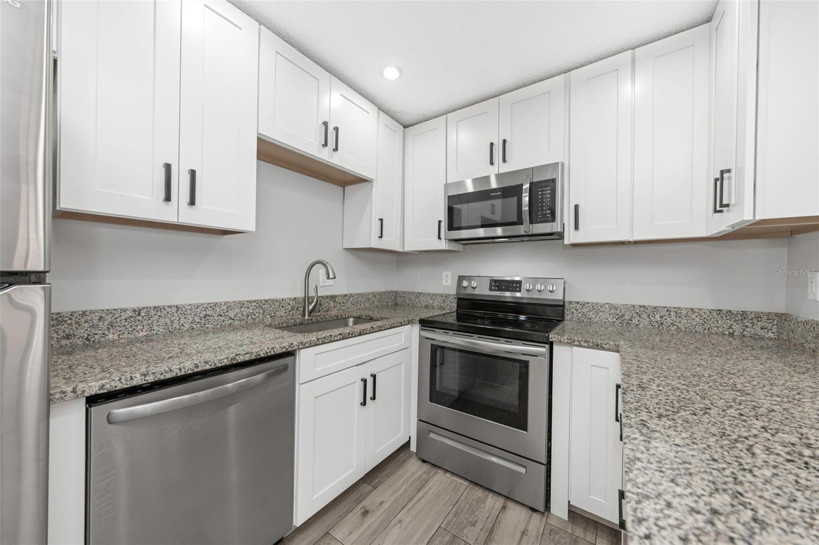 1281 PINE RIDGE CIR E #A2, TARPON SPRINGS, FL, 34688