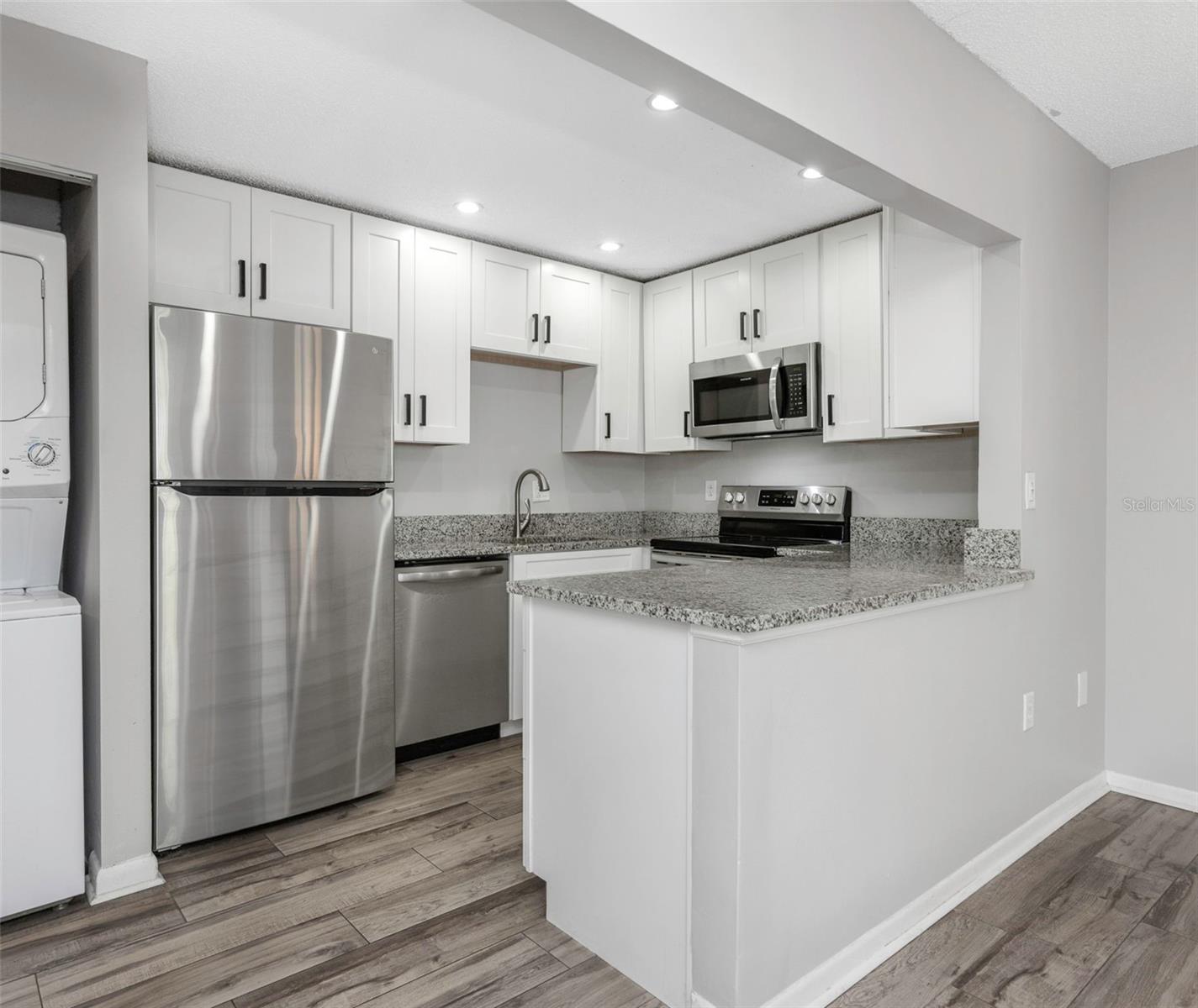 1281 PINE RIDGE CIR E #A2, TARPON SPRINGS, FL, 34688