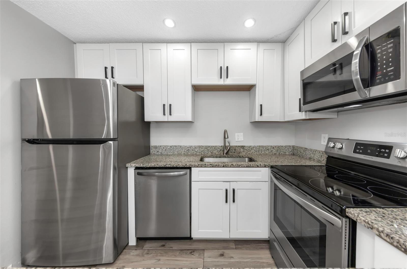 1281 PINE RIDGE CIR E #A2, TARPON SPRINGS, FL, 34688