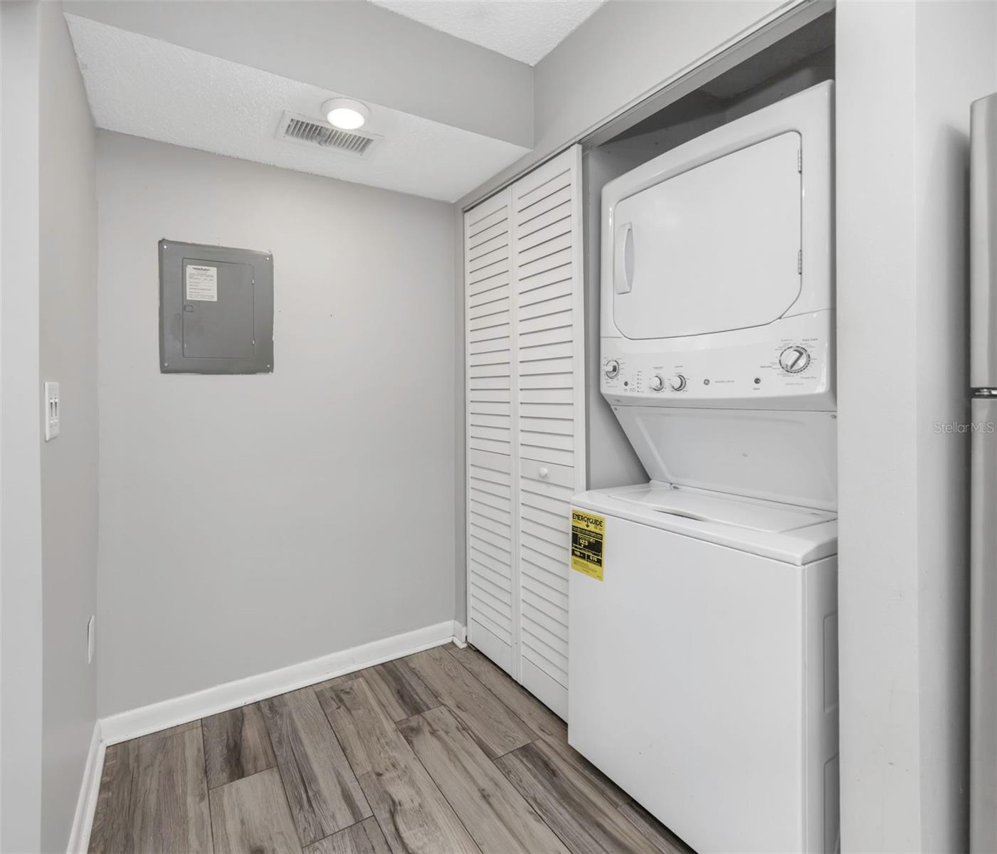 1281 PINE RIDGE CIR E #A2, TARPON SPRINGS, FL, 34688