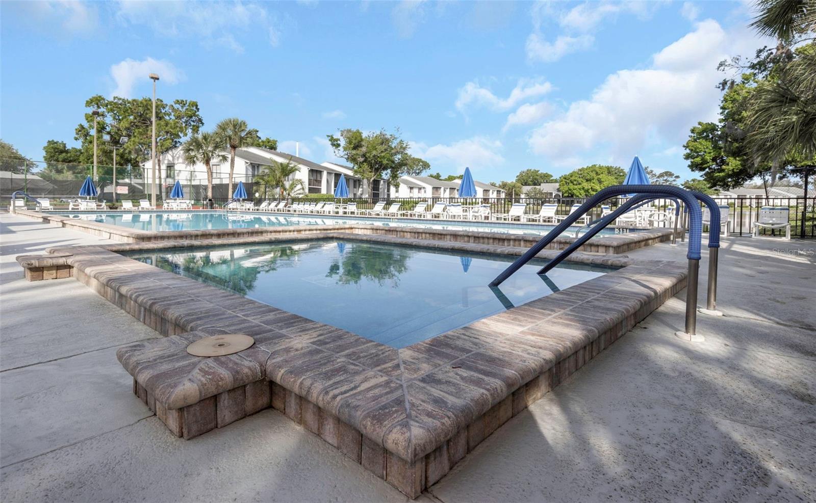 1281 PINE RIDGE CIR E #A2, TARPON SPRINGS, FL, 34688