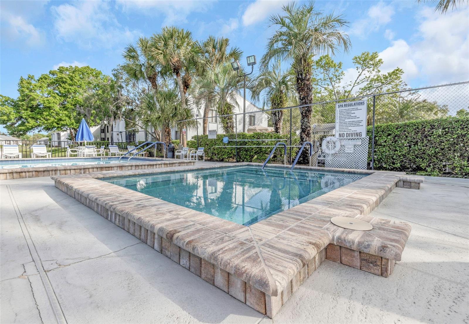 1281 PINE RIDGE CIR E #A2, TARPON SPRINGS, FL, 34688