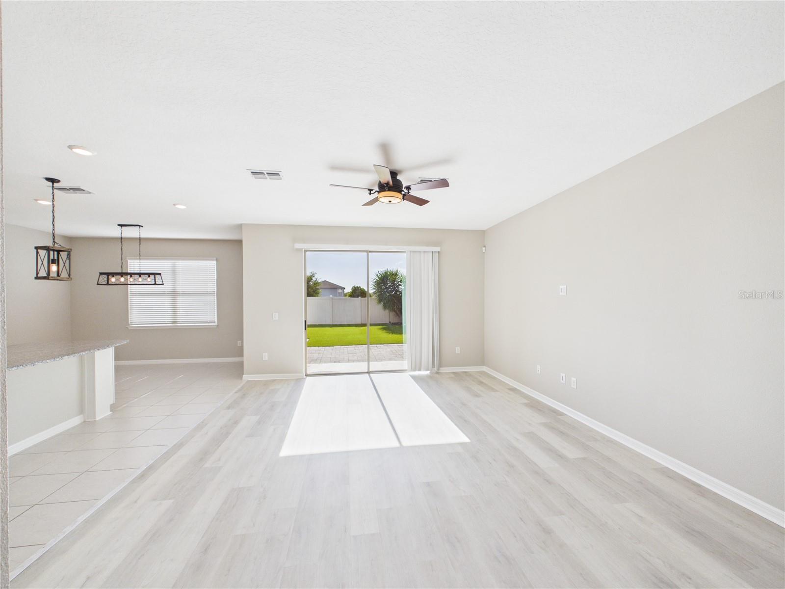11303 GREEN HARVEST DR, RIVERVIEW, FL, 33578