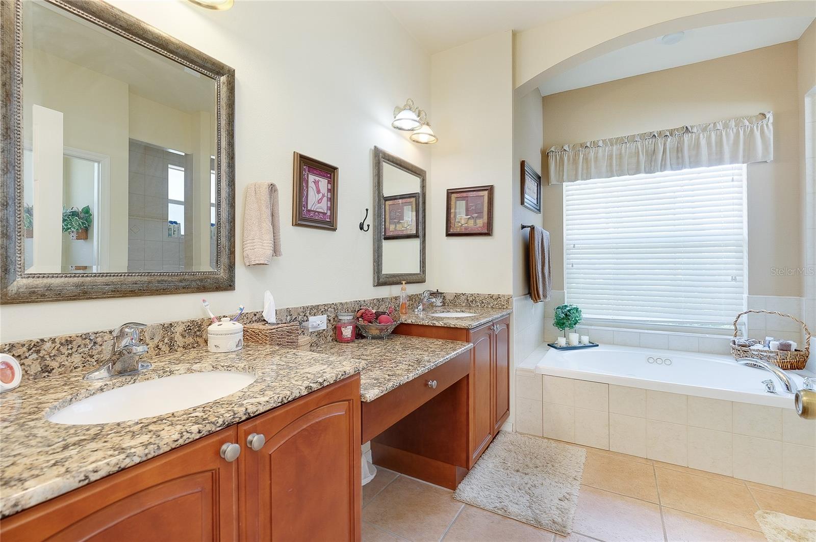 3648 N SALFORD BLVD, NORTH PORT, FL, 34286